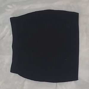 Blk mini fitted skirt